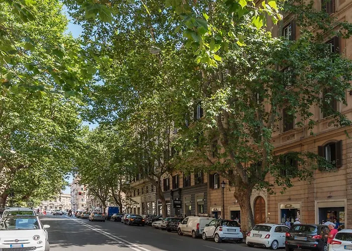 Apartment Guesthost - Piazza Di Santa Maria Maggiore Cosy *