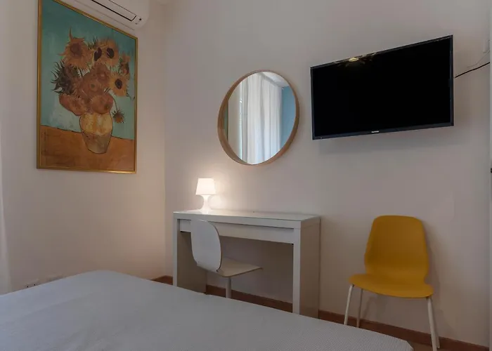 Guesthost - Piazza Di Santa Maria Maggiore Cosy